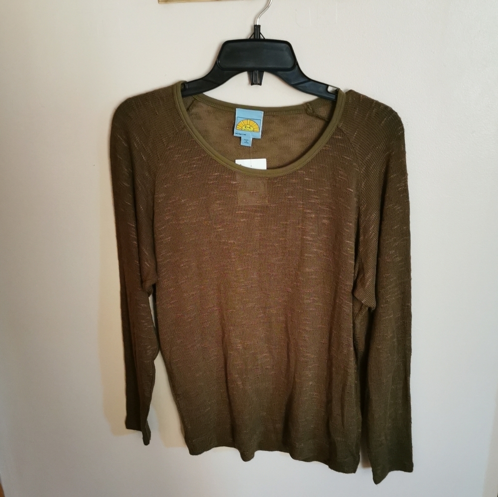 Bnwt sweater, size  M